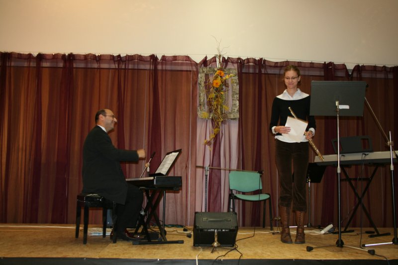 Vystúpenie R. Rikkona a Kataríny Baštekovej - ko20101_07.jpg